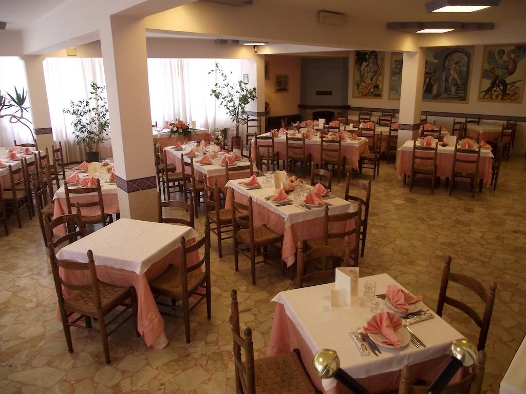 Hotel Ristorante Mosaici Piazza Armerina Eksteriør bilde